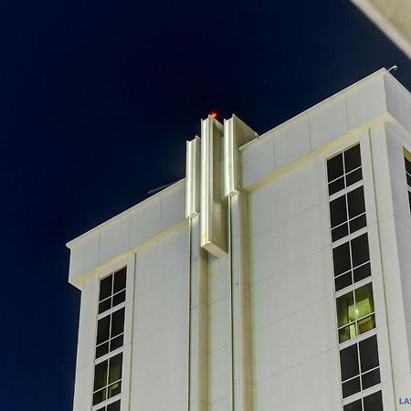 Mgm Signature-30-721 1Br2Ba F1 Strip View Balcony ラスベガス エクステリア 写真